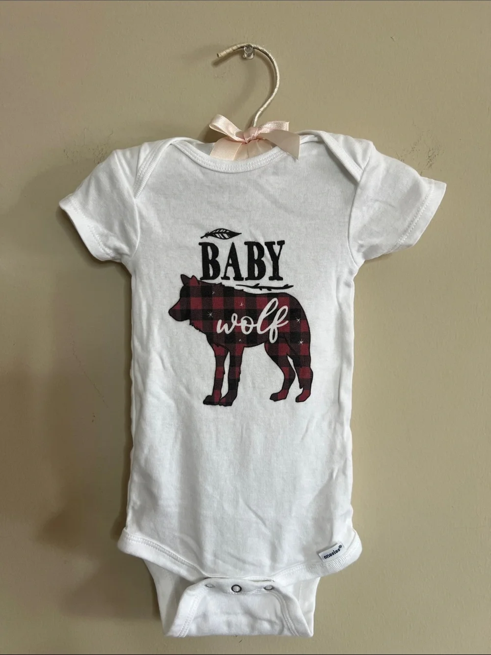 🍼👶🪶🐥4 So Cute White Baby Bodysuit with Graphic Designs